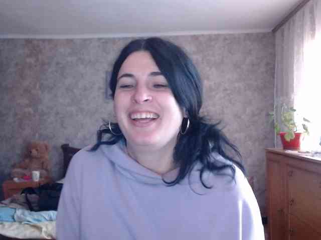 KristiWhite webcam