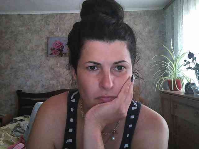 KristiWhite webcam