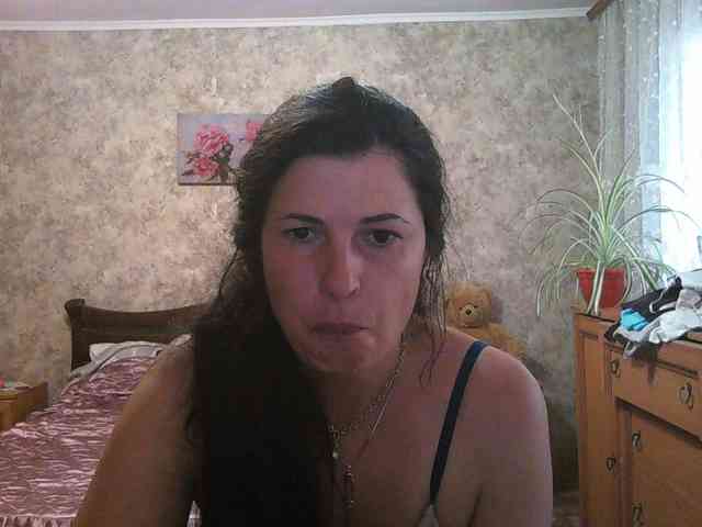 KristiWhite webcam