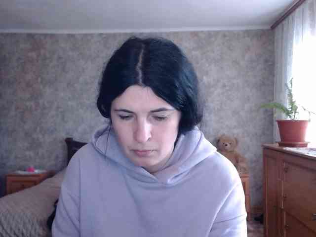 KristiWhite webcam