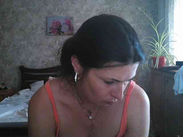 KristiWhite webcam