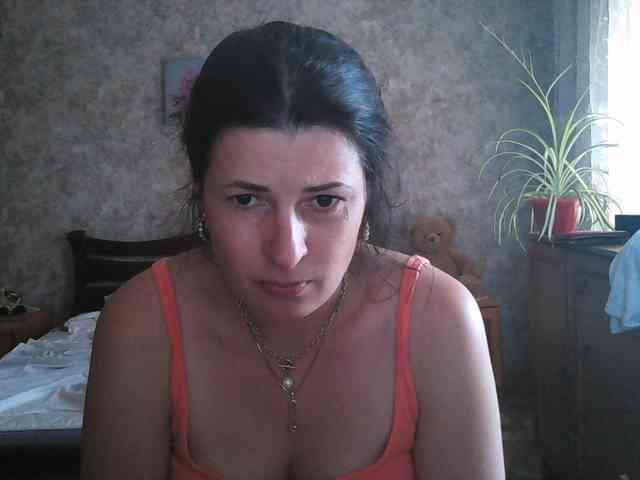 KristiWhite webcam