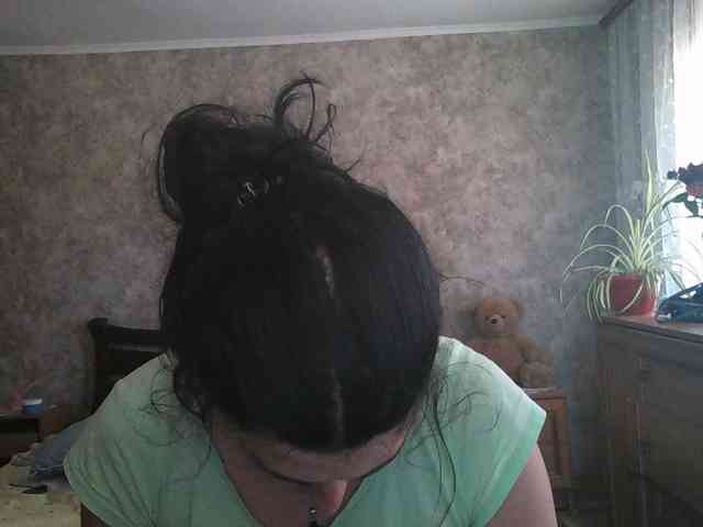 KristiWhite webcam