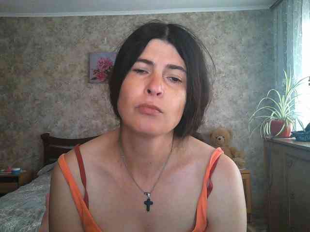 KristiWhite webcam
