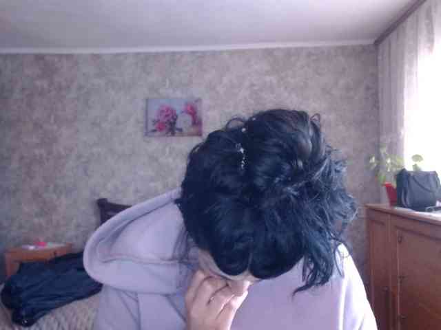 KristiWhite webcam
