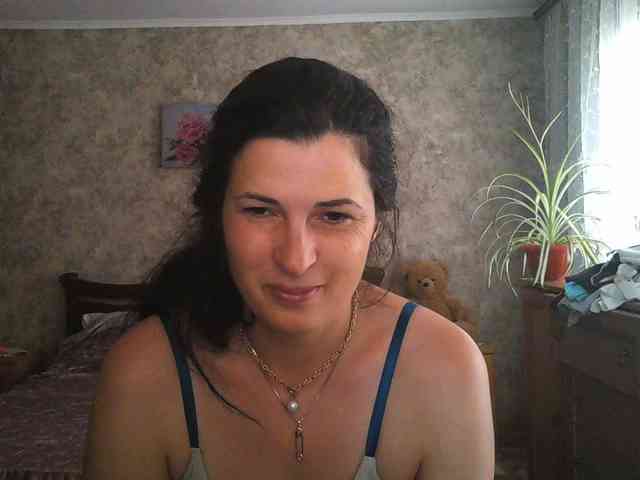 KristiWhite webcam