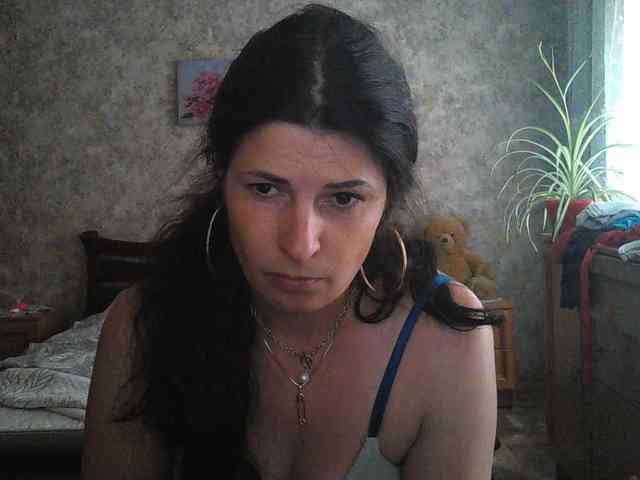KristiWhite webcam
