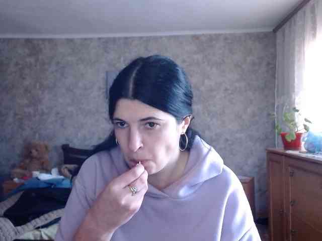 KristiWhite webcam