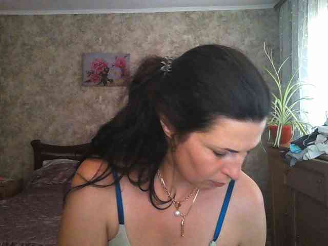 KristiWhite webcam