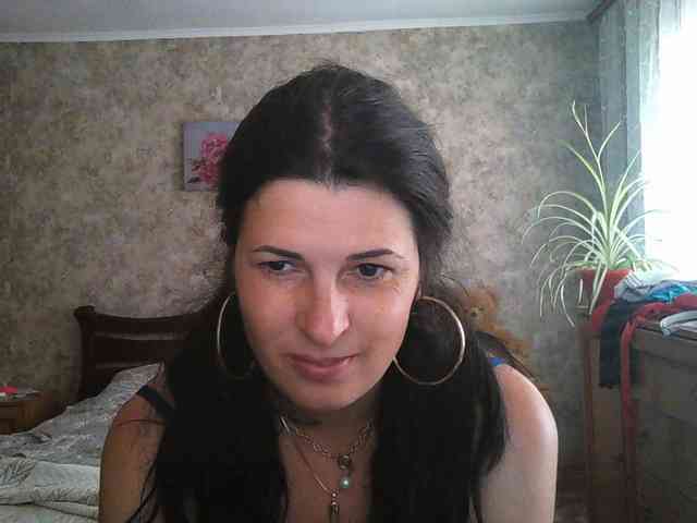 KristiWhite webcam