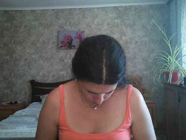 KristiWhite webcam
