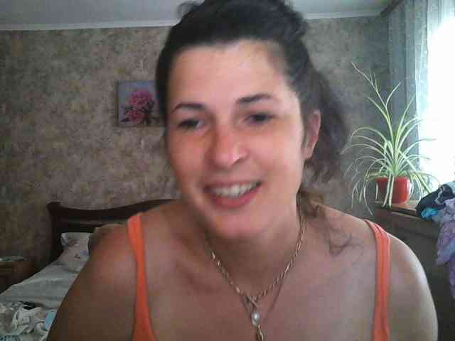 KristiWhite webcam