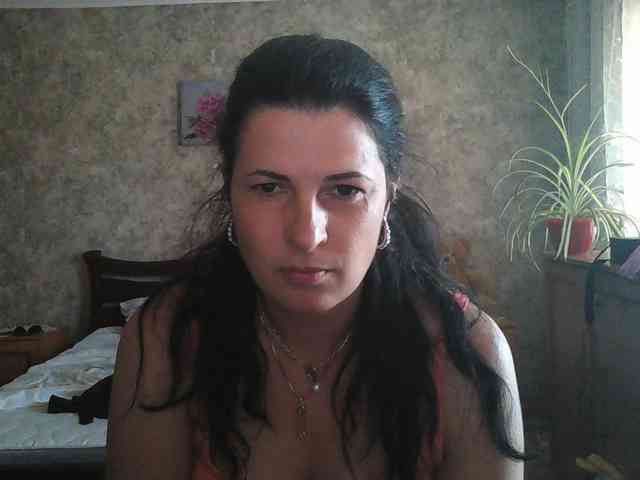 KristiWhite webcam
