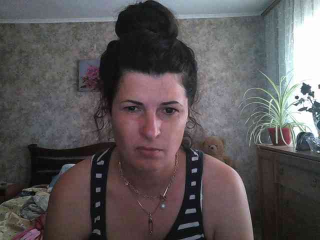 KristiWhite webcam
