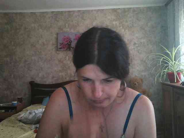 KristiWhite webcam