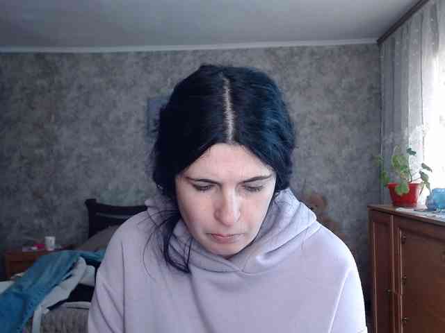 KristiWhite webcam