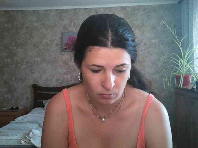 KristiWhite webcam