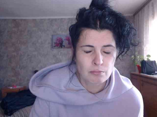 KristiWhite webcam