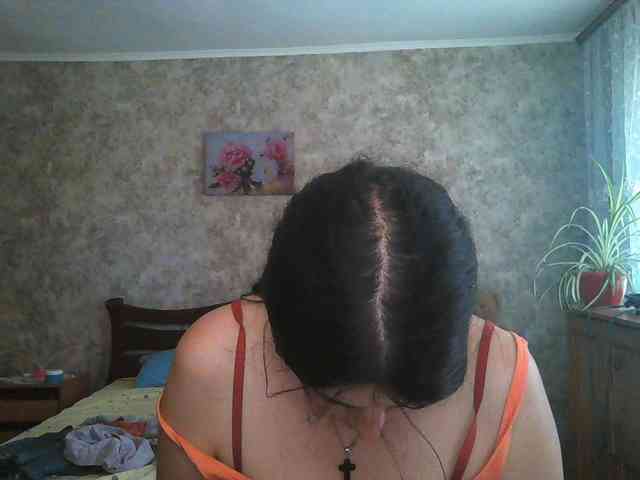 KristiWhite webcam