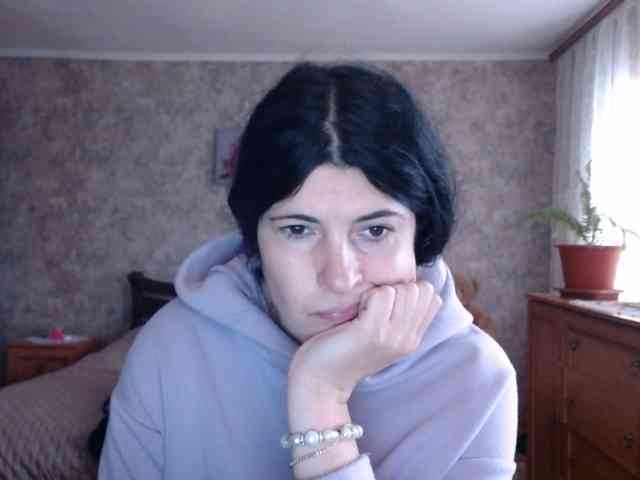 KristiWhite webcam