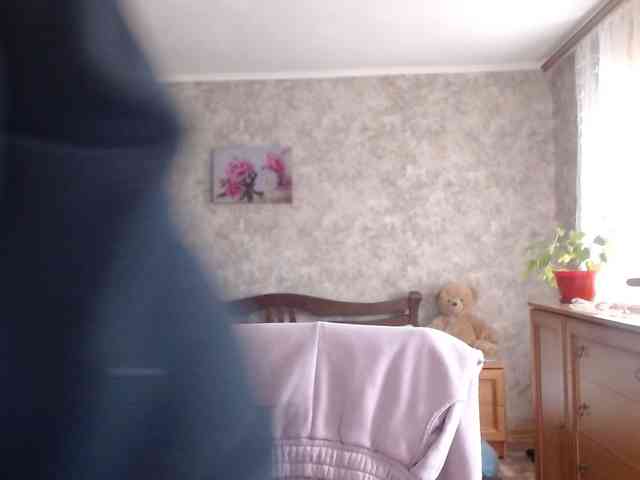 KristiWhite webcam