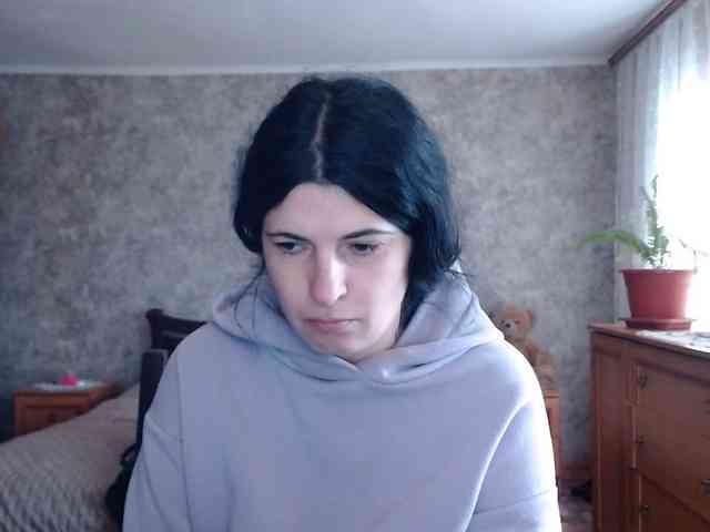 KristiWhite webcam