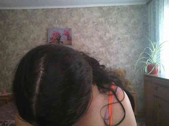 KristiWhite webcam