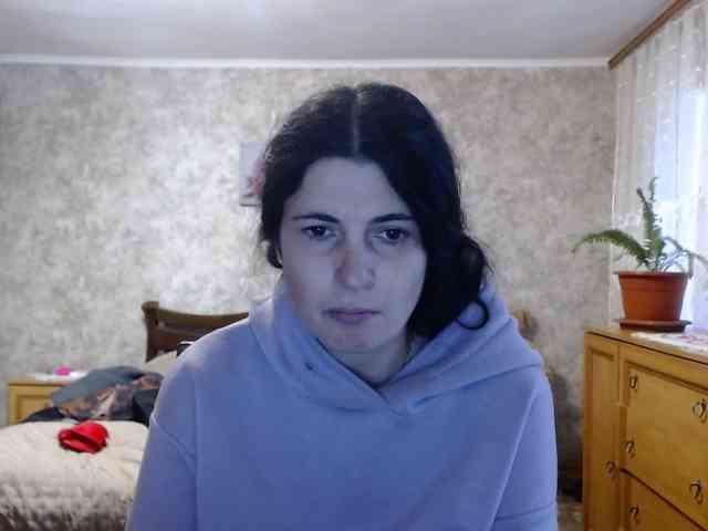 KristiWhite webcam