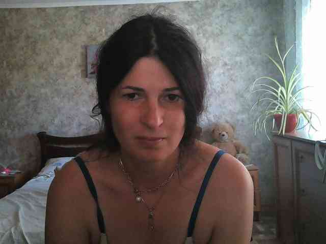 KristiWhite webcam