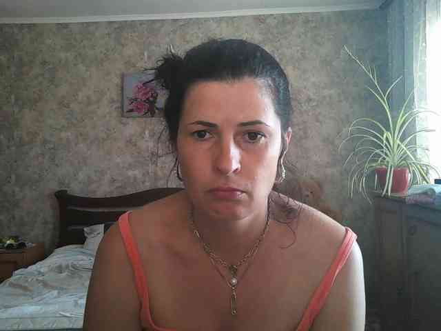 KristiWhite webcam