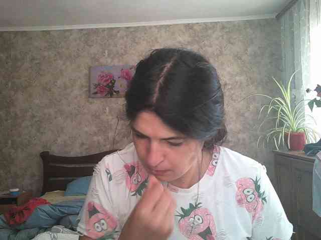 KristiWhite webcam