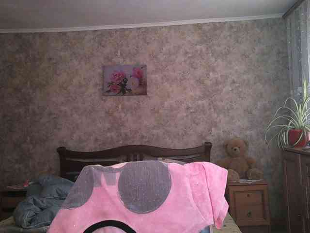 KristiWhite webcam