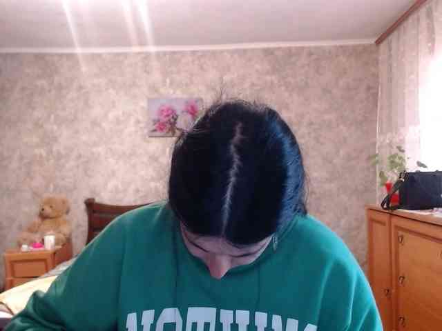 KristiWhite webcam