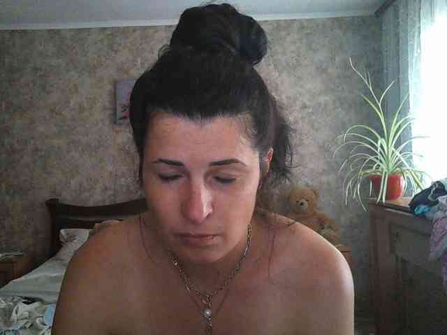 KristiWhite webcam