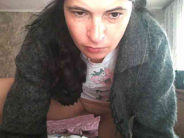 KristiWhite webcam