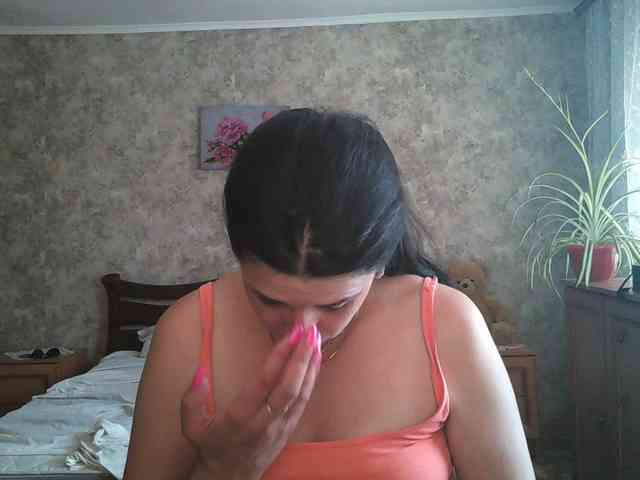 KristiWhite webcam