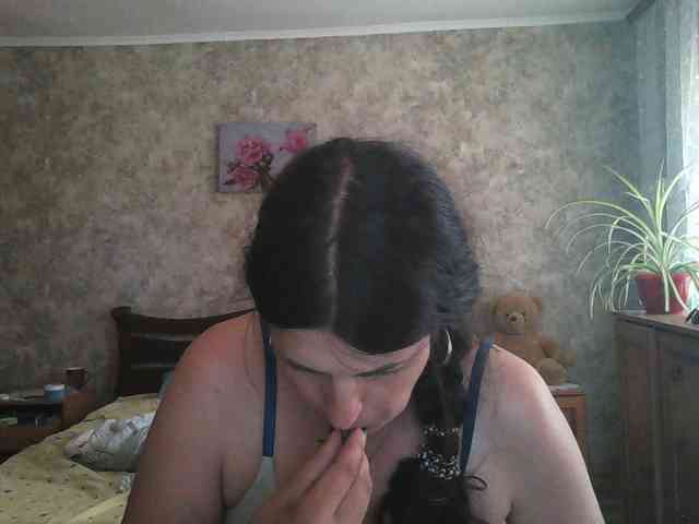 KristiWhite webcam