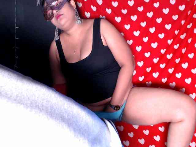 serena_santos webcam
