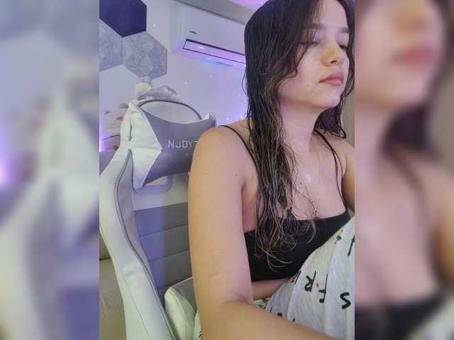 LarisaMaia's BongaCams show and profile