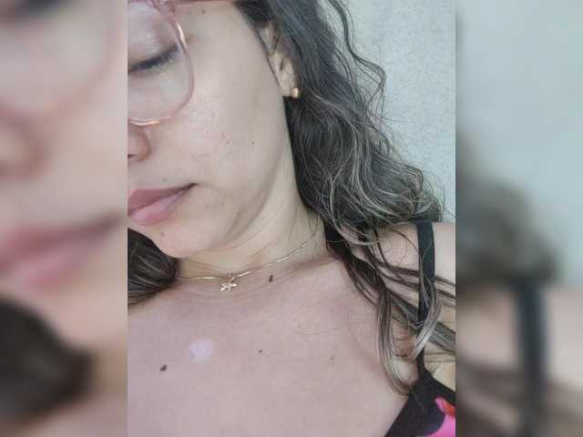 LarisaMaia's BongaCams show and profile