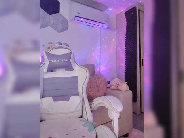 LarisaMaia's BongaCams show and profile