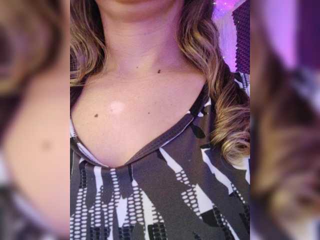 LarisaMaia's BongaCams show and profile