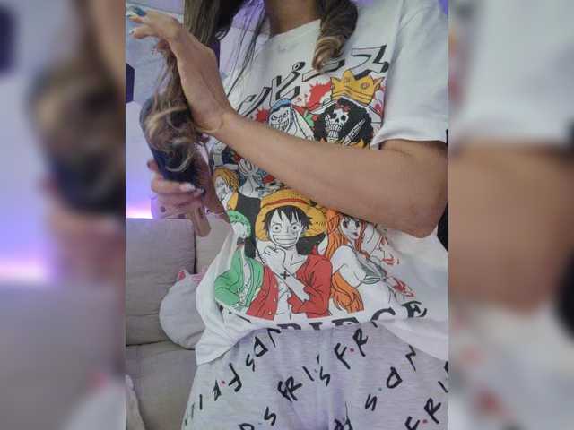 LarisaMaia's BongaCams show and profile