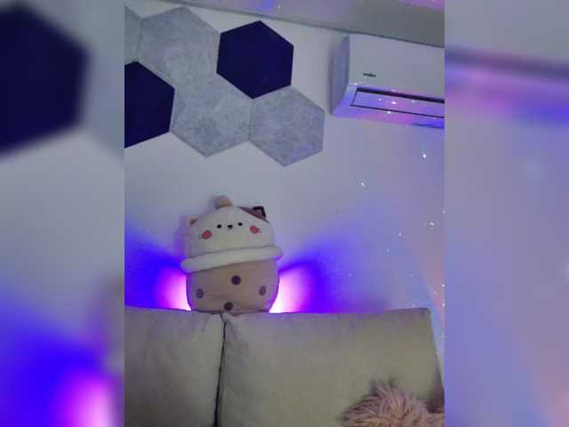 LarisaMaia's BongaCams show and profile