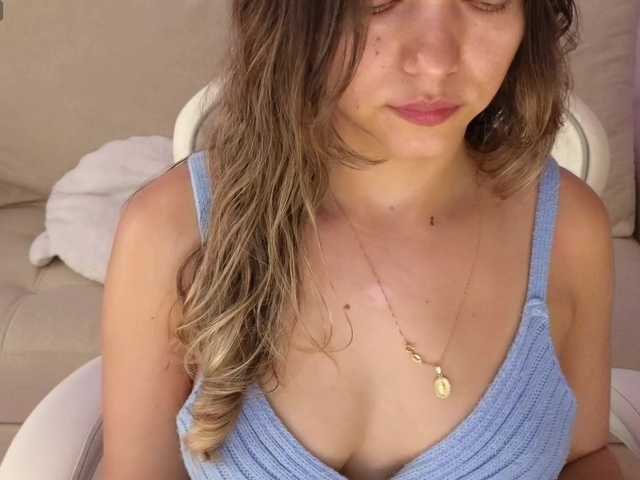 LarisaMaia's BongaCams show and profile