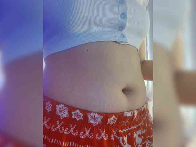LarisaMaia webcam