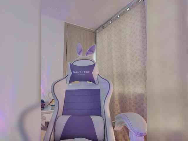 LarisaMaia webcam