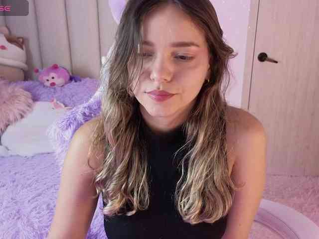 LarisaMaia webcam
