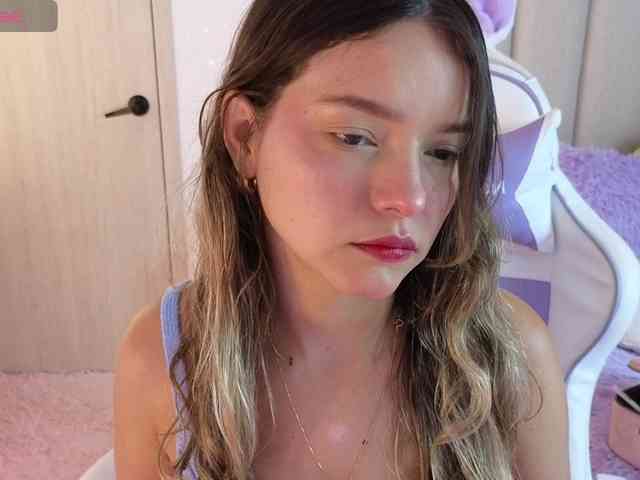 LarisaMaia webcam