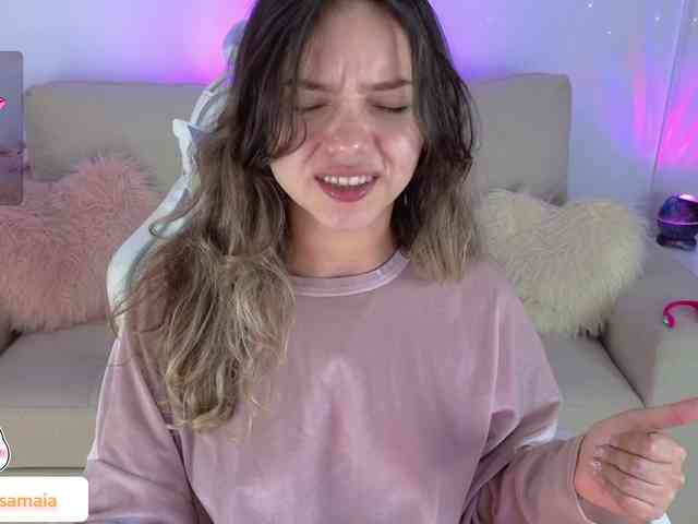 LarisaMaia LarisaMaia